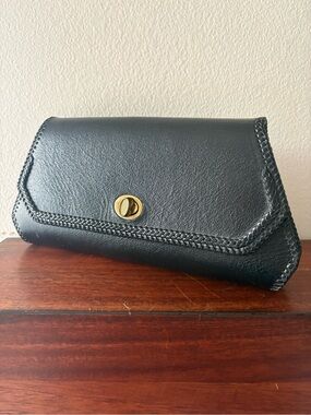 Vintage 60’s Black & Red Leather Angular Turn lock Clutch Purse